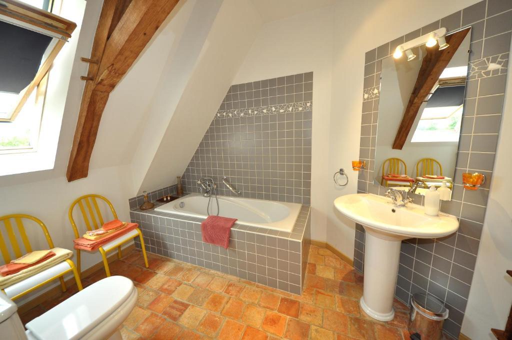 Grange Du Plessis Bed & Breakfast Segre Ngoại thất bức ảnh